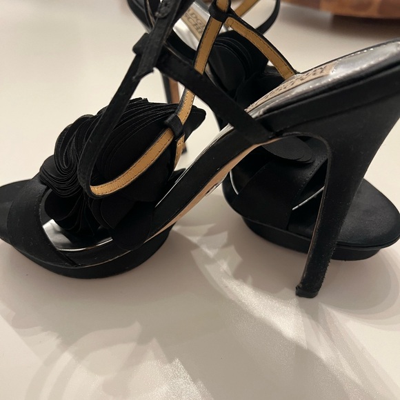 Badgely Mischka Randee Black Satin Heel Size 8 - Picture 5 of 11